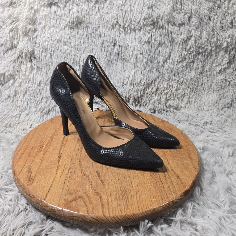 Mossimo Womens Black Animal Print Snakeskin Faux Leather Heeled Pump Size 9.5